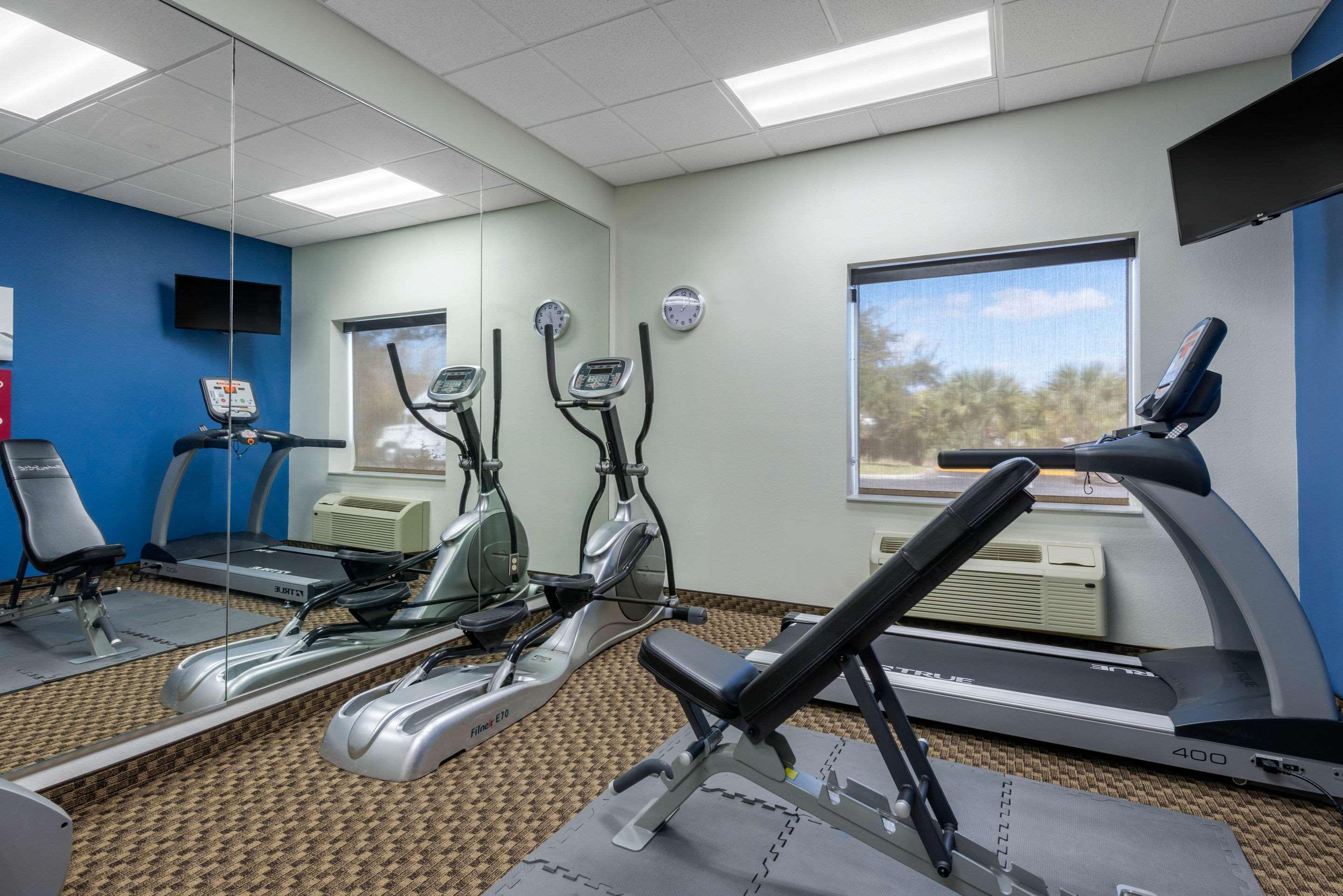 Comfort Inn & Suites Wildwood - The Villages מראה חיצוני תמונה
