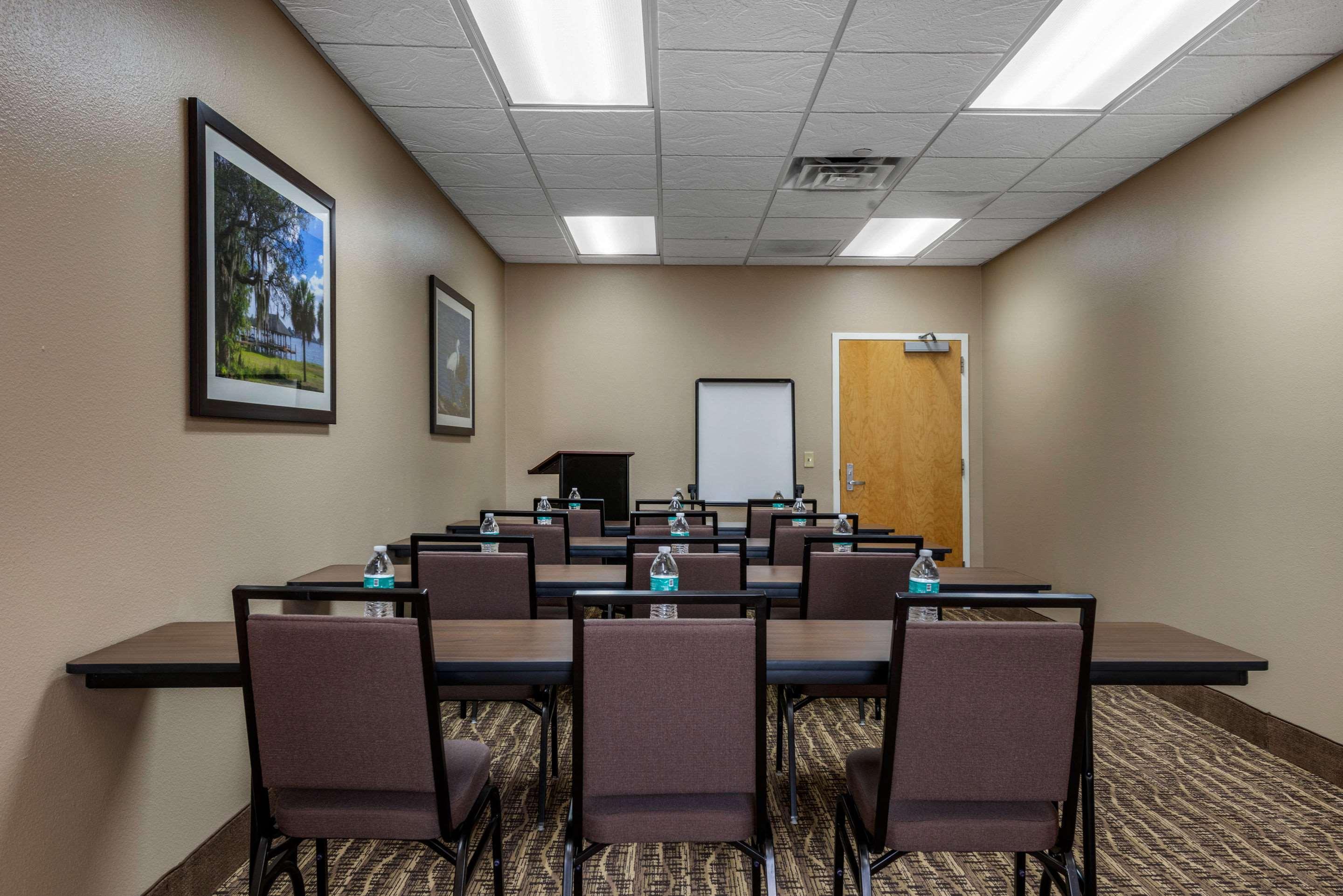 Comfort Inn & Suites Wildwood - The Villages מראה חיצוני תמונה